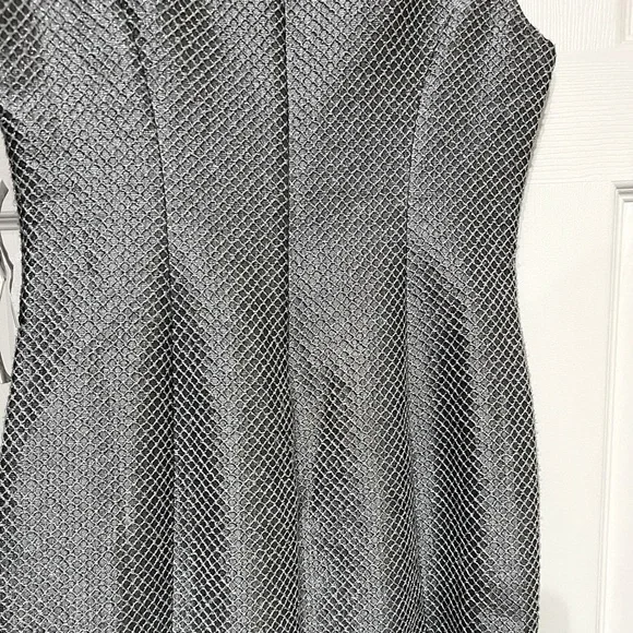 NWT KAY UNGER METALLIC SILVER TAILORED SHEATH COCKTAIL DRESS SIZE 6 - Picture 5 of 13